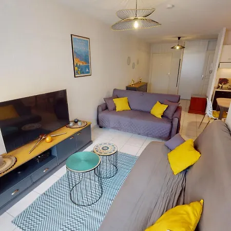 2p A Menton, Centre, Climatise, Terrasse Et Parking - Fr-1-196-336 Апартаменти *