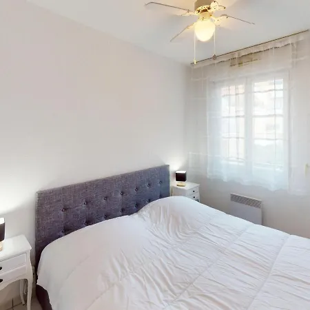 2p Climatisé En Centre-ville Avec Terrasse Et Parking Privé - Fr-1-196-336 *