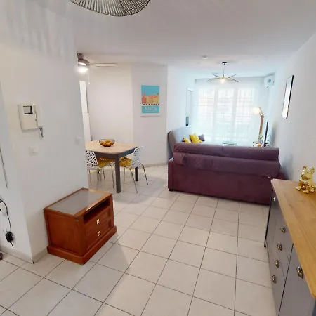 2p A Menton, Centre, Climatise, Terrasse Et Parking - Fr-1-196-336 マントン