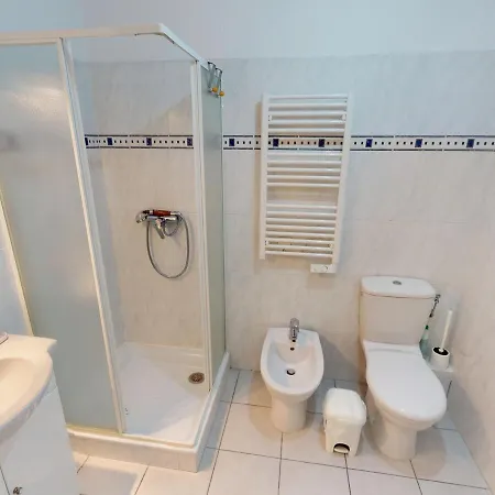Apartamento 2p à Menton, Centre, Climatisé, Terrasse Et Parking - Fr-1-196-336 *